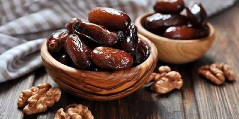 Рамадан айы құтты болсын! | С благословенным праздником Рамадан!